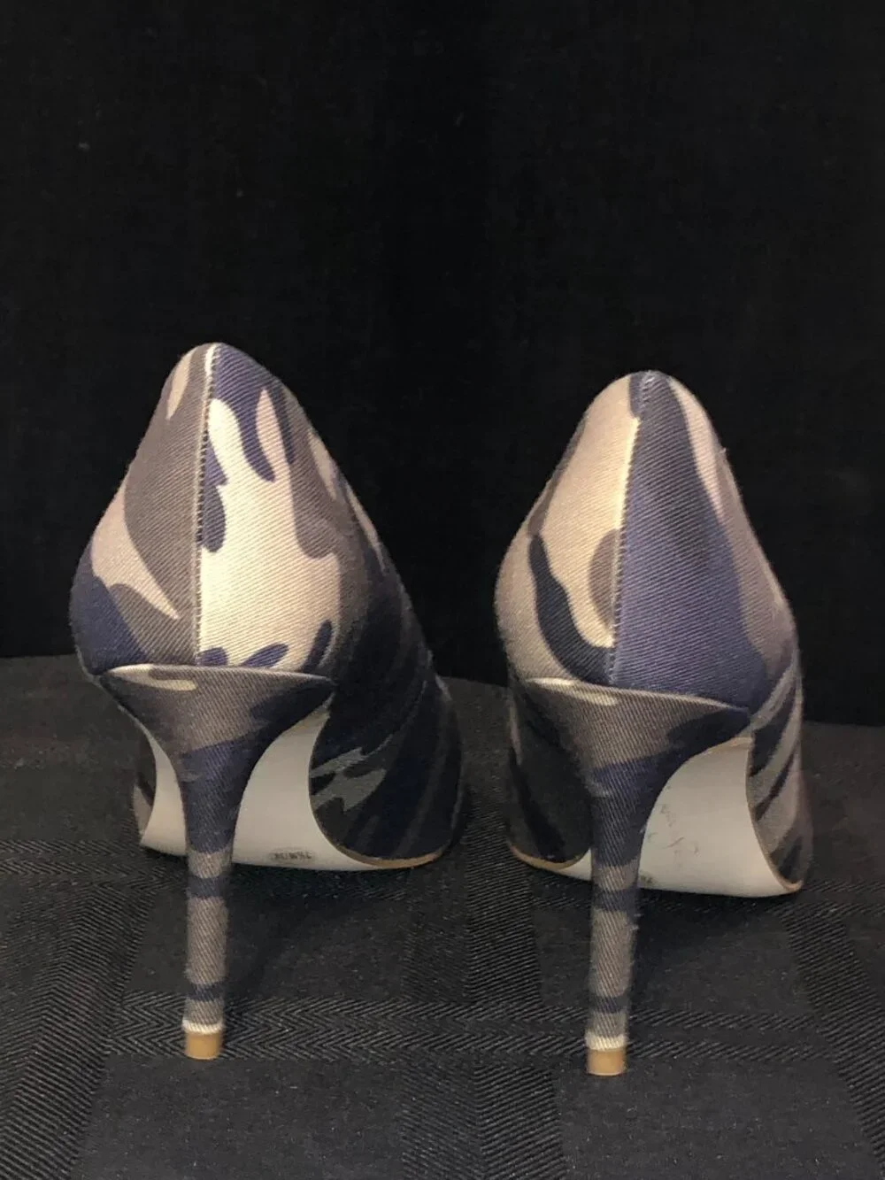 Jessica Simpson Carpena Camo Pump Heels Women Size 7.5 M Fatigue Camouflage